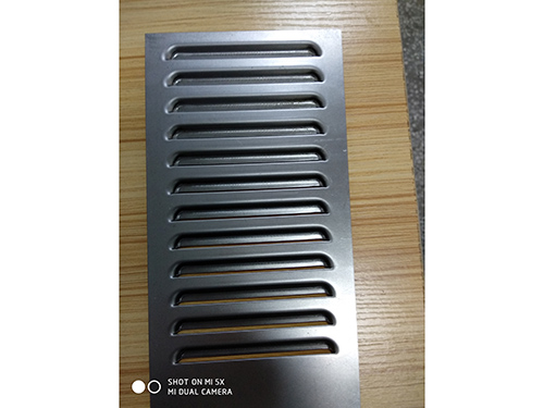 钣金机箱