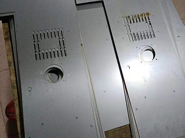 百叶窗钣金件